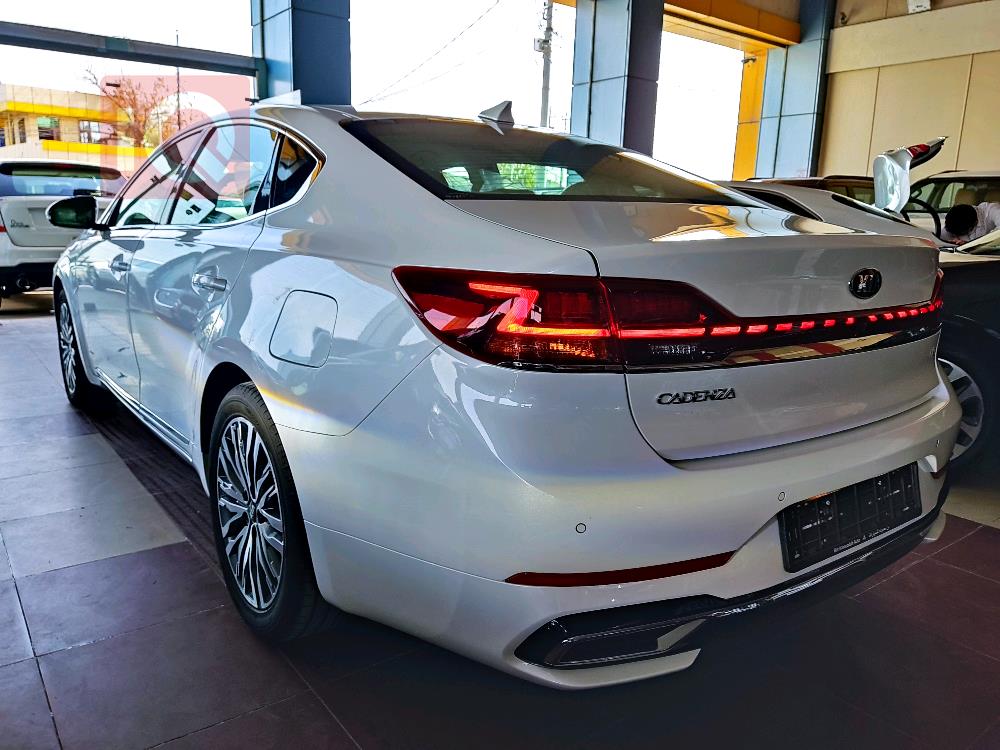Kia Cadenza